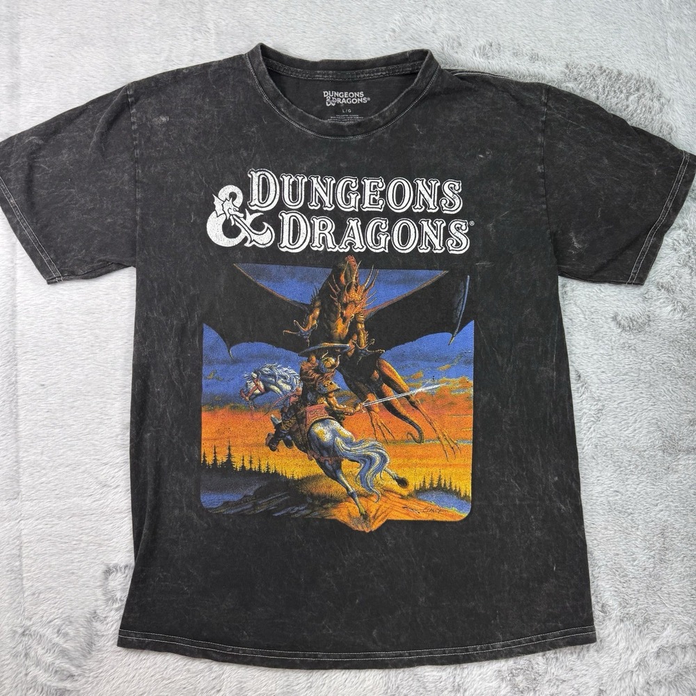 Dungeons & Dragons D&D T Shirt Mens Size L Dragon Graphic Acid Wash Mad Engine